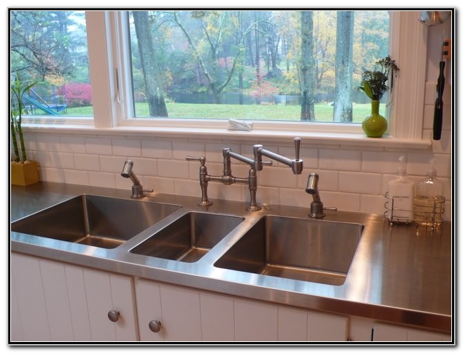 Stainless Steel Countertop With Integral Sink Sink And